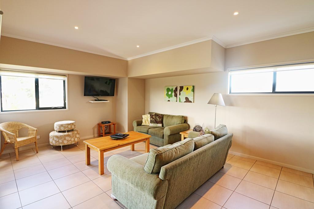 Saltwater Apartments Eden Bagian luar foto